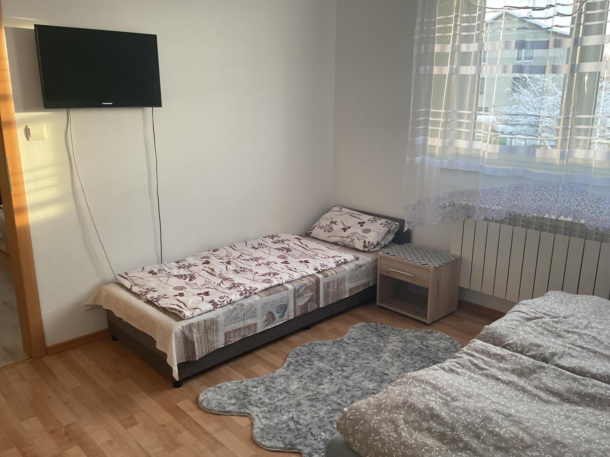 Homestay Renata Нова-Лесна Экстерьер фото